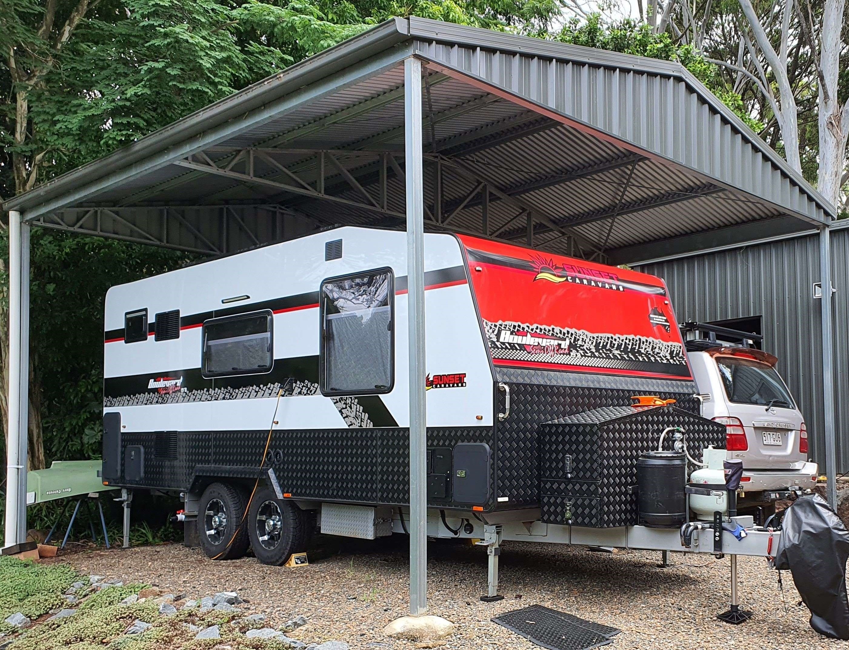 2021 Sunrise Sunset Boulevard 19’8” (6.7m) Semi off road Caravan